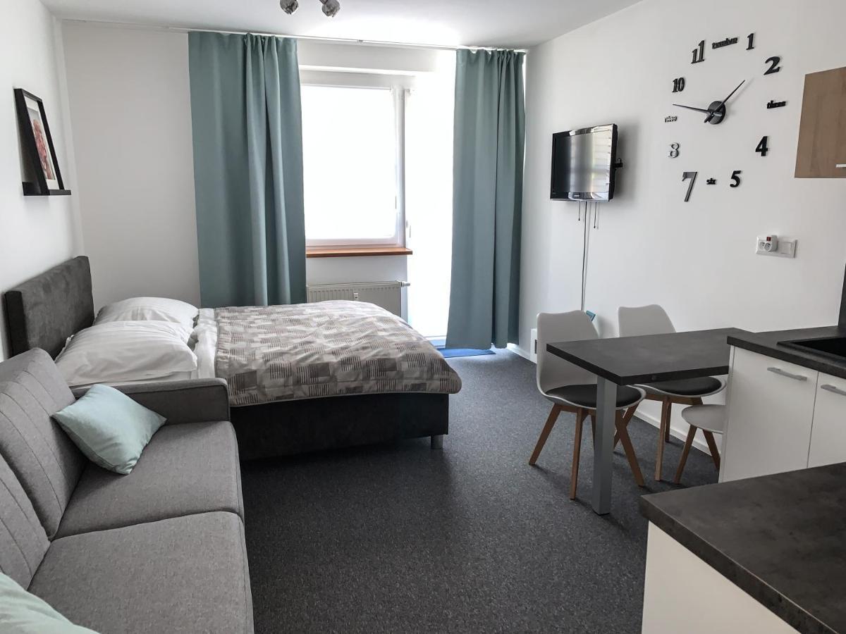 Apartman J&J Бешенёва Экстерьер фото